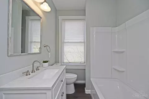 3187 Mchenry Ave, Cincinnati, OH 45211 photo 7