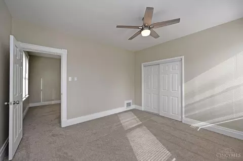 3187 Mchenry Ave, Cincinnati, OH 45211 photo 21