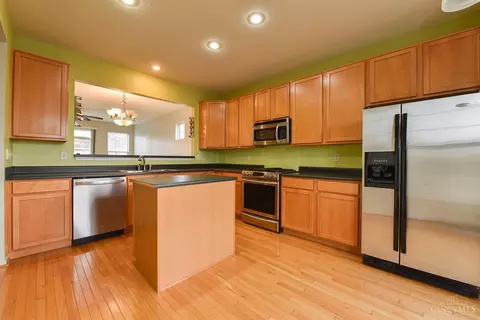 512 Ezzard Charles Dr, Cincinnati, OH 45214 photo 10