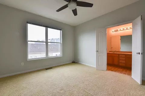 512 Ezzard Charles Dr, Cincinnati, OH 45214 photo 11