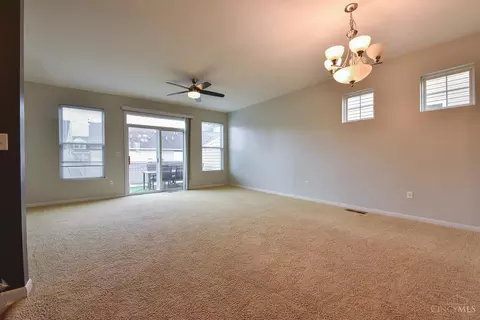512 Ezzard Charles Dr, Cincinnati, OH 45214 photo 8