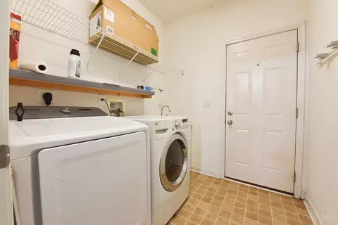 512 Ezzard Charles Dr, Cincinnati, OH 45214 photo 18