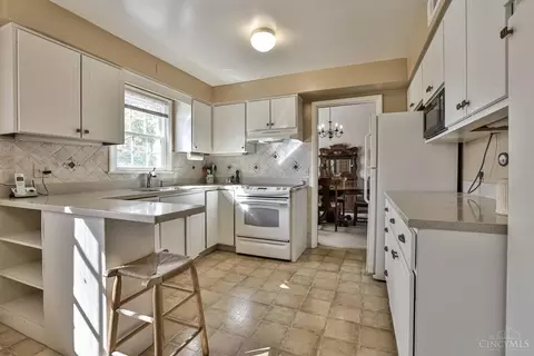 7743 Highgate Pl, Cincinnati, OH 45236 photo 13