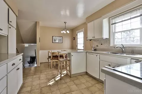 7743 Highgate Pl, Cincinnati, OH 45236 photo 14
