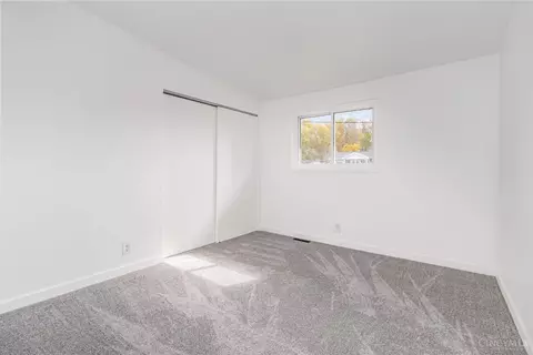 588 Terrace View Dr, Cincinnati, OH 45255 photo 6