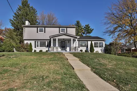 8738 Appleknoll Ln, Cincinnati, OH 45236