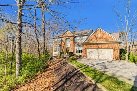 905 Forestview Ct, Loveland, OH 45140