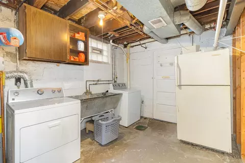 4220 Appleton St, Cincinnati, OH 45209 photo 23