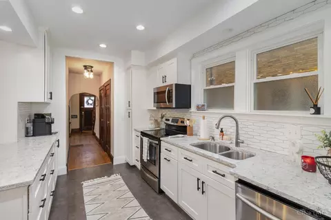 4220 Appleton St, Cincinnati, OH 45209 photo 6
