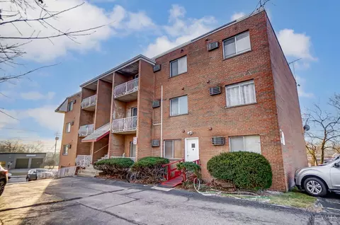 4117 N Bend Rd #4, Cheviot, OH 45211