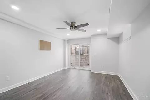 Living - 1656 Jonathan Ave, Cincinnati, OH 45207 photo 1 of 1