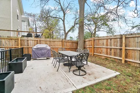 Exterior - 1656 Jonathan Ave, Cincinnati, OH 45207 photo 6 of 8