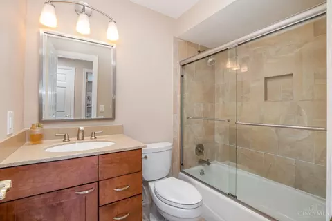Bath - 668 Wilfert Dr, Cincinnati, OH 45245 photo 2 of 2