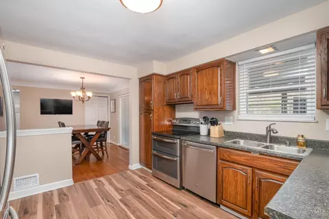 Kitchen - 668 Wilfert Dr, Cincinnati, OH 45245 photo 3 of 3