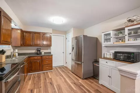 Kitchen - 668 Wilfert Dr, Cincinnati, OH 45245 photo 1 of 3