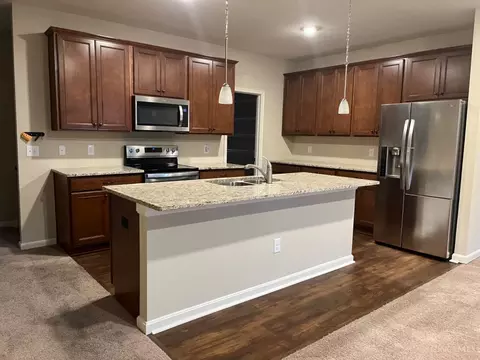 Kitchen - 988 Misty Stream Dr, Cincinnati, OH 45231 photo 1 of 1