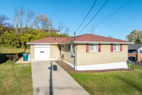 3374 Bighorn Ct, Cincinnati, OH 45211