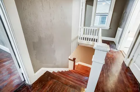 3964 Lowry Ave, Cincinnati, OH 45229 photo 20