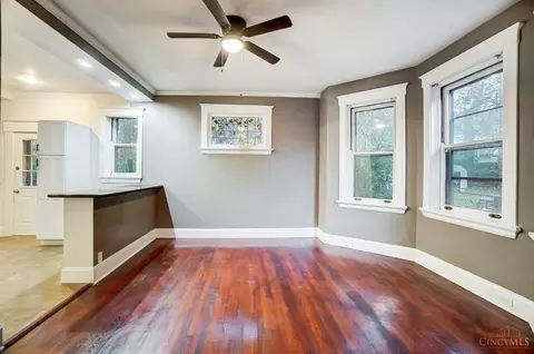 3964 Lowry Ave, Cincinnati, OH 45229 photo 10