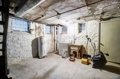 3964 Lowry Ave, Cincinnati, OH 45229 photo 34