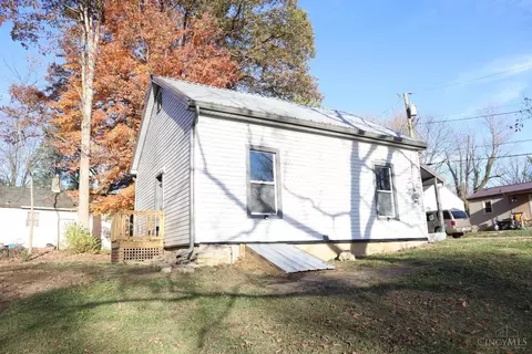 Exterior - 151 Hudson Ave, Williamsburg, OH 45176 photo 5 of 7