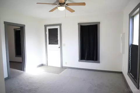 Living - 151 Hudson Ave, Williamsburg, OH 45176 photo 1 of 3
