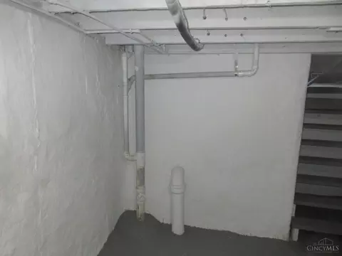 Other - 1519 Beech Ave, Cincinnati, OH 45205 photo 14 of 21