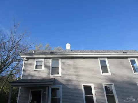 Exterior - 1519 Beech Ave, Cincinnati, OH 45205 photo 12 of 22