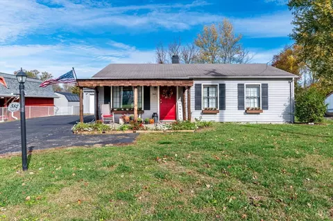 582 Clough Pike, Cincinnati, OH 45245