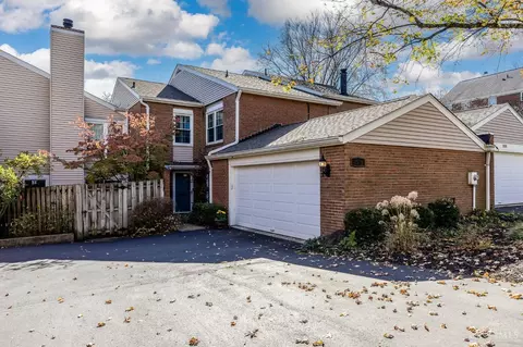 3519 Traskwood Cir, Cincinnati, OH 45208