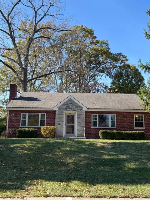 1065 Morse Ave, Glendale, OH 45246