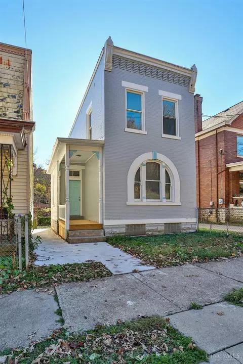 1829 Carll St, Cincinnati, OH 45225