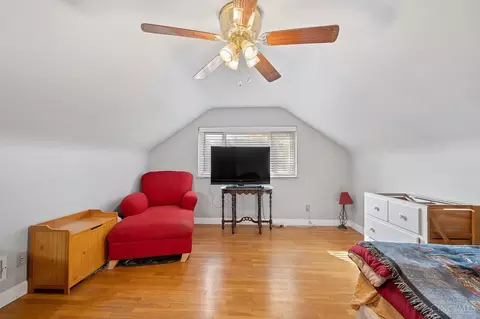 Bedroom - 3495 Edgeview Dr, Cincinnati, OH 45213 photo 4 of 4