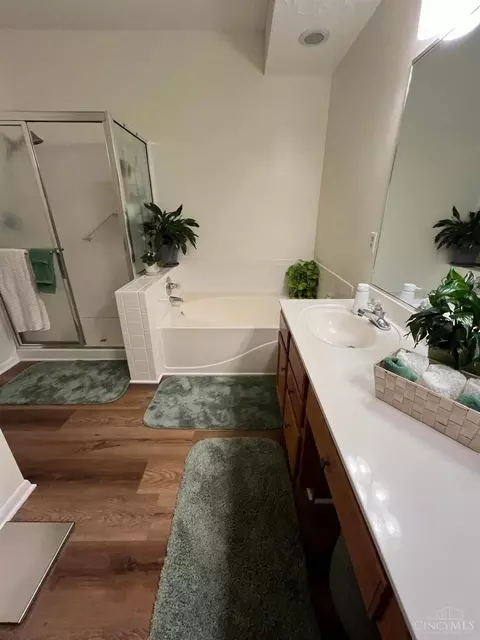 7806 Gapstow Brg, Cincinnati, OH 45231 photo 9