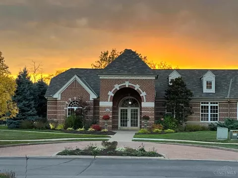 7806 Gapstow Brg, Cincinnati, OH 45231 photo 15