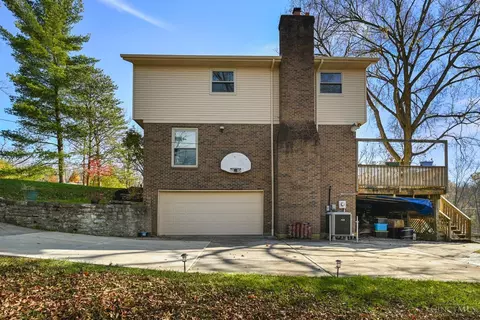 5229 Race Rd, Cincinnati, OH 45247 photo 3