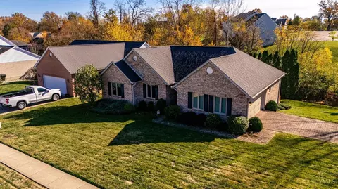 7389 Locust View Ln, Colerain Twp, OH 45239