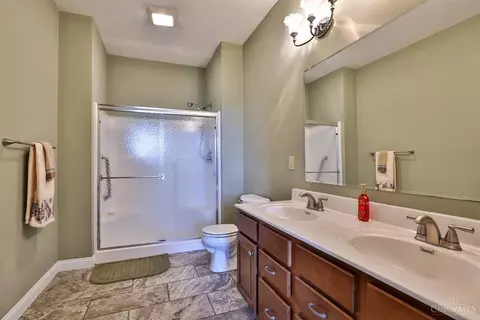 Bath - 520 Miami Trce, Harrison, OH 45030 photo 1 of 4