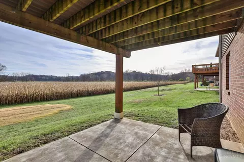 Exterior - 520 Miami Trce, Harrison, OH 45030 photo 5 of 8