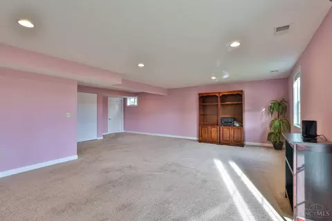 Living - 520 Miami Trce, Harrison, OH 45030 photo 5 of 6