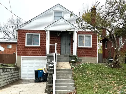 3906 Woodbine Ave, Cheviot, OH 45211
