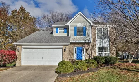 1330 Covedale Ln, Amelia, OH 45102