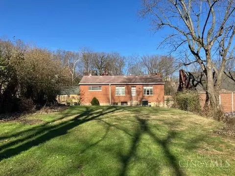 1690 Ashbrook Dr, Cincinnati, OH 45238 photo 28