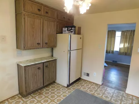 1690 Ashbrook Dr, Cincinnati, OH 45238 photo 17