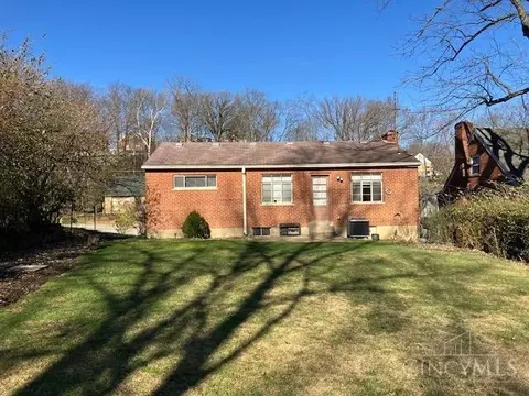 1690 Ashbrook Dr, Cincinnati, OH 45238 photo 29