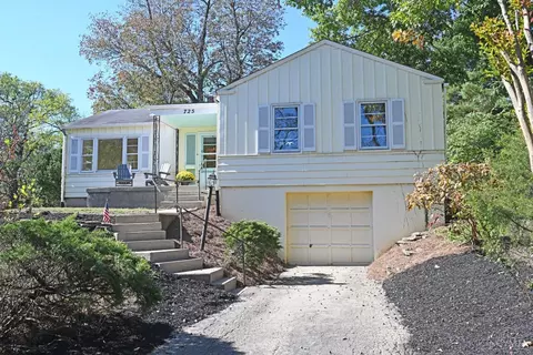 725 Congress Ave, Glendale, OH 45246