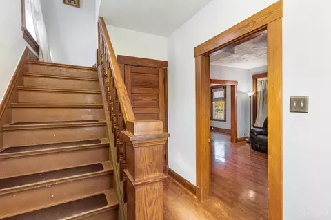 Entry Way - 4120 Lora Ave, Cheviot, OH 45211 photo 2 of 2