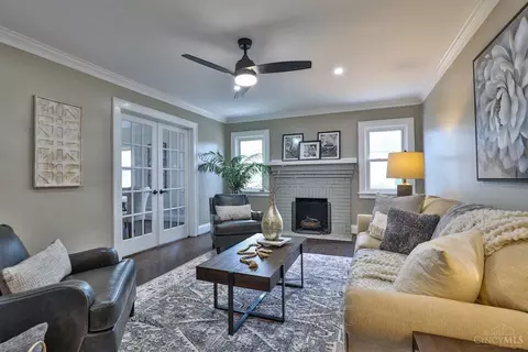 4100 Watterson St, Cincinnati, OH 45227 photo 9