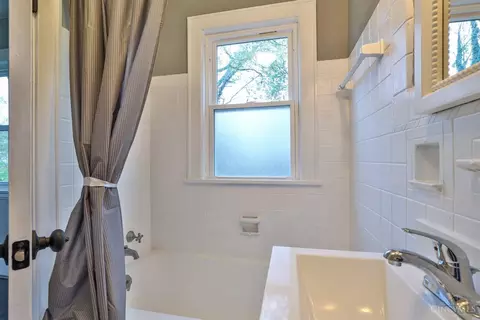 4100 Watterson St, Cincinnati, OH 45227 photo 38