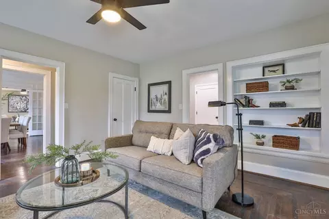 4100 Watterson St, Cincinnati, OH 45227 photo 23